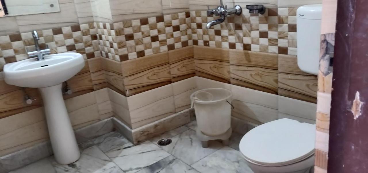 Hotel Shakuntala Katra  Buitenkant foto