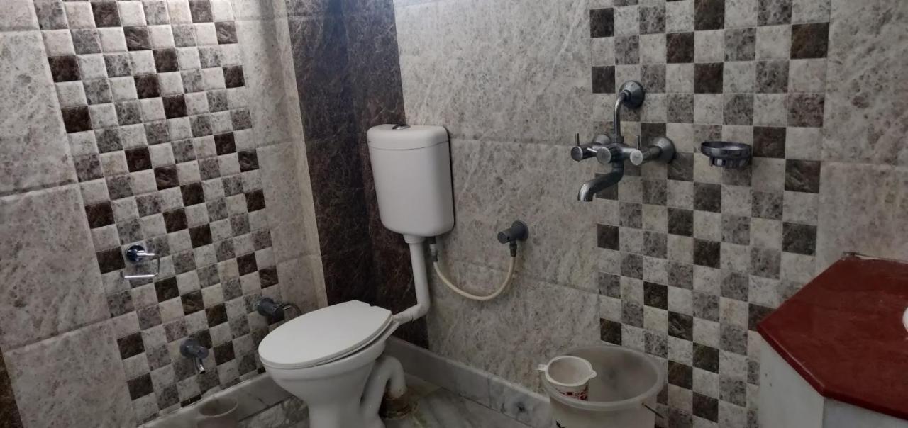 Hotel Shakuntala Katra  Buitenkant foto