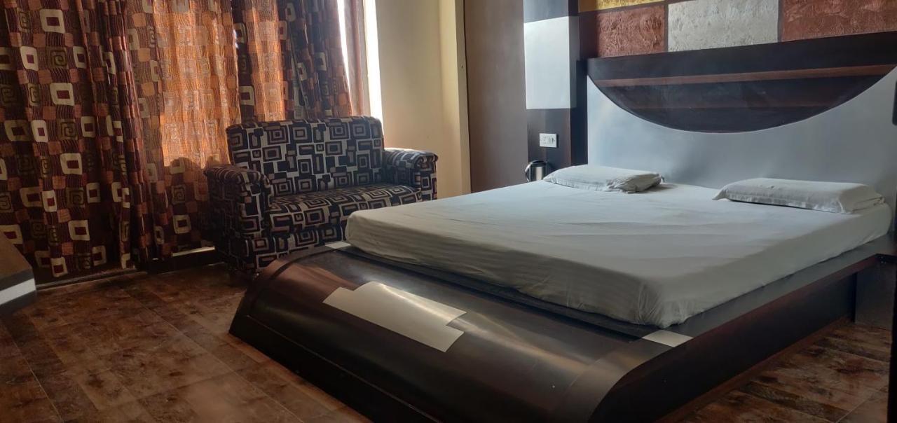 Hotel Shakuntala Katra  Buitenkant foto